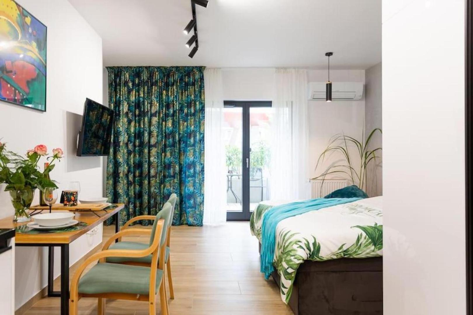 Luxurycity Apartment With Terrace 브로츠와프 외부 사진